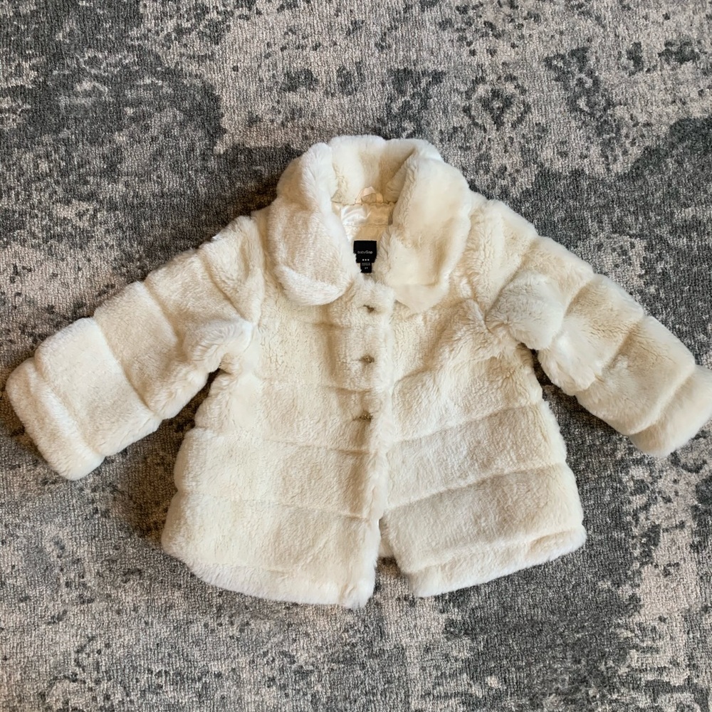 Baby Gap Faux Fur Coat size 3T